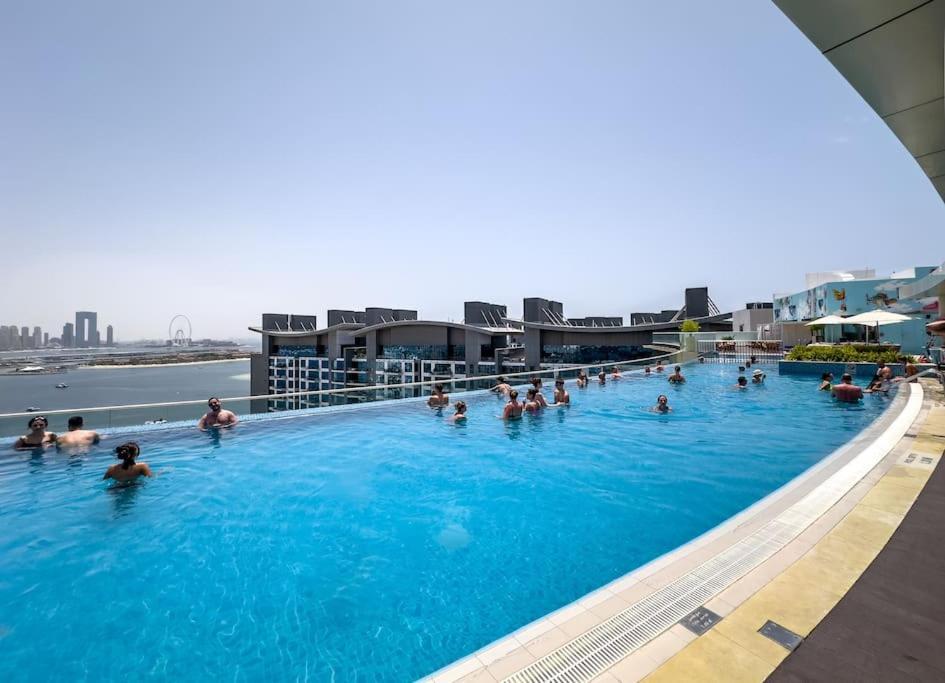 Goldbest - Seven Palm 1bdr Dubai
