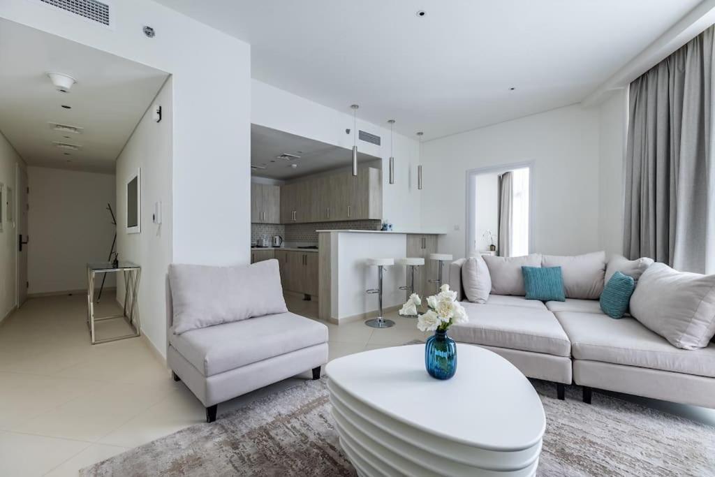 Goldbest - Seven Palm 1bdr * Dubai